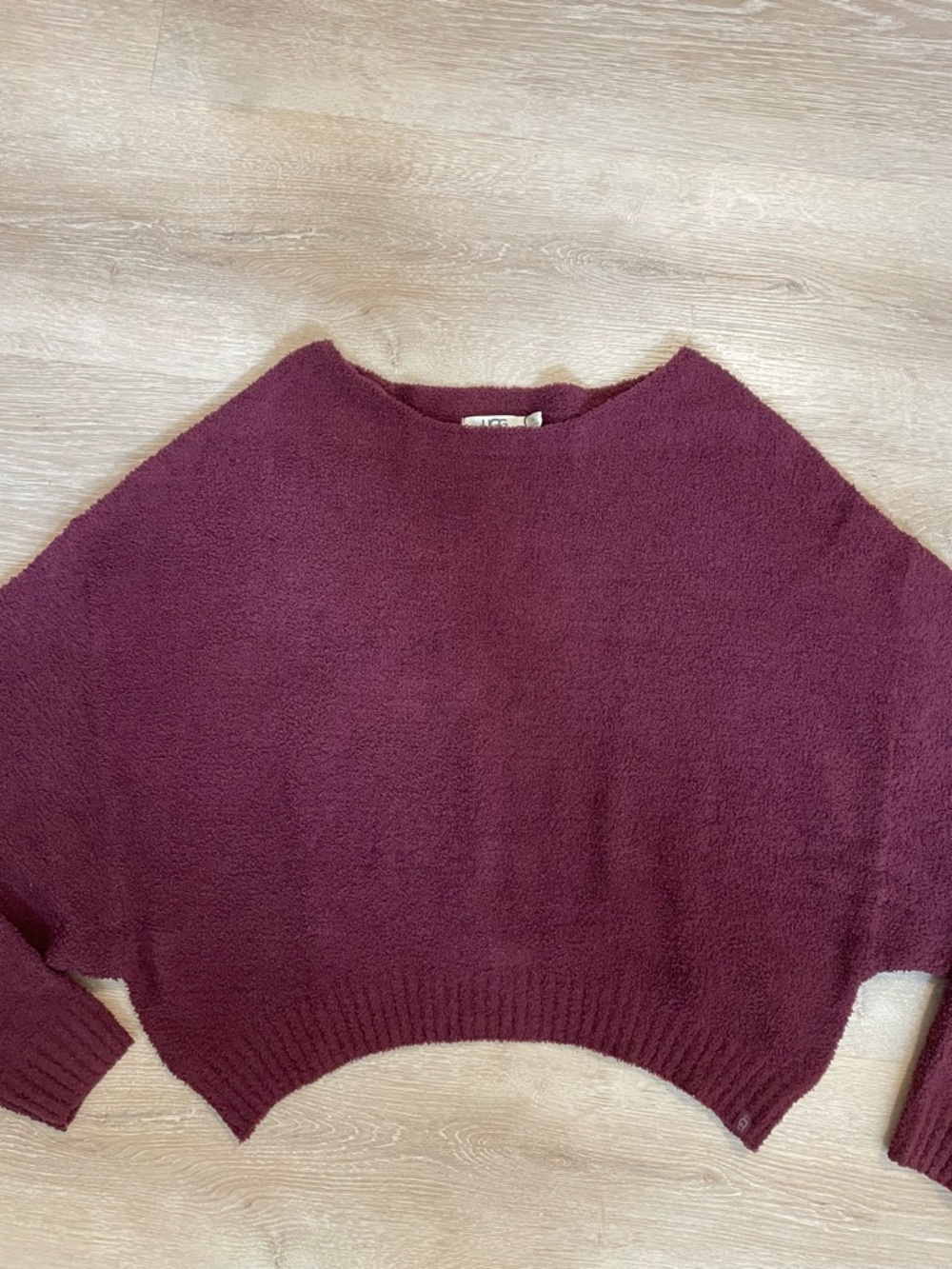 UGG Women’s Novalie Slouchy Pullover - Wine - Picture 4 of 6